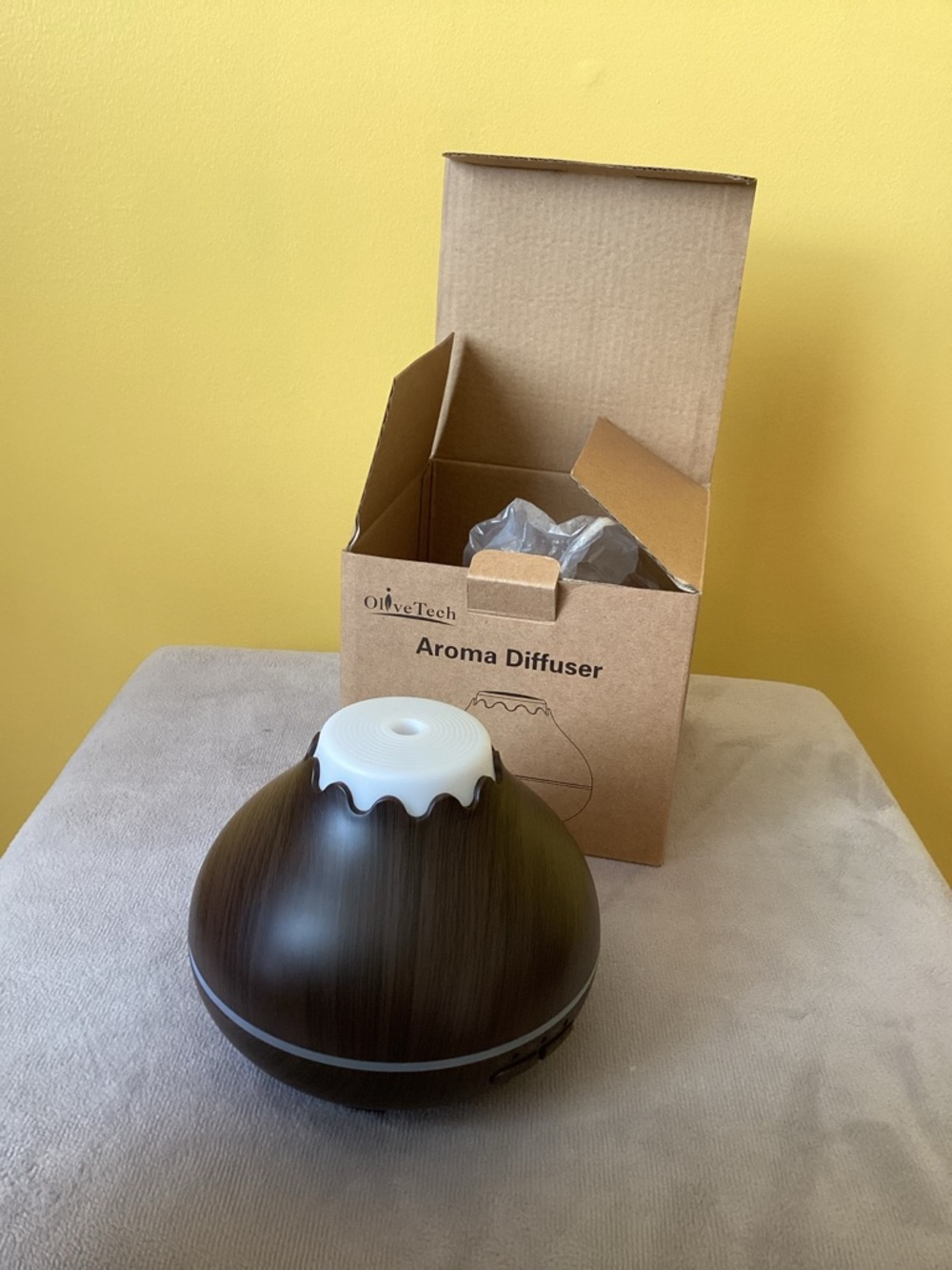 OilveTech Aroma Diffuser - Dark Wood Grain with White Top